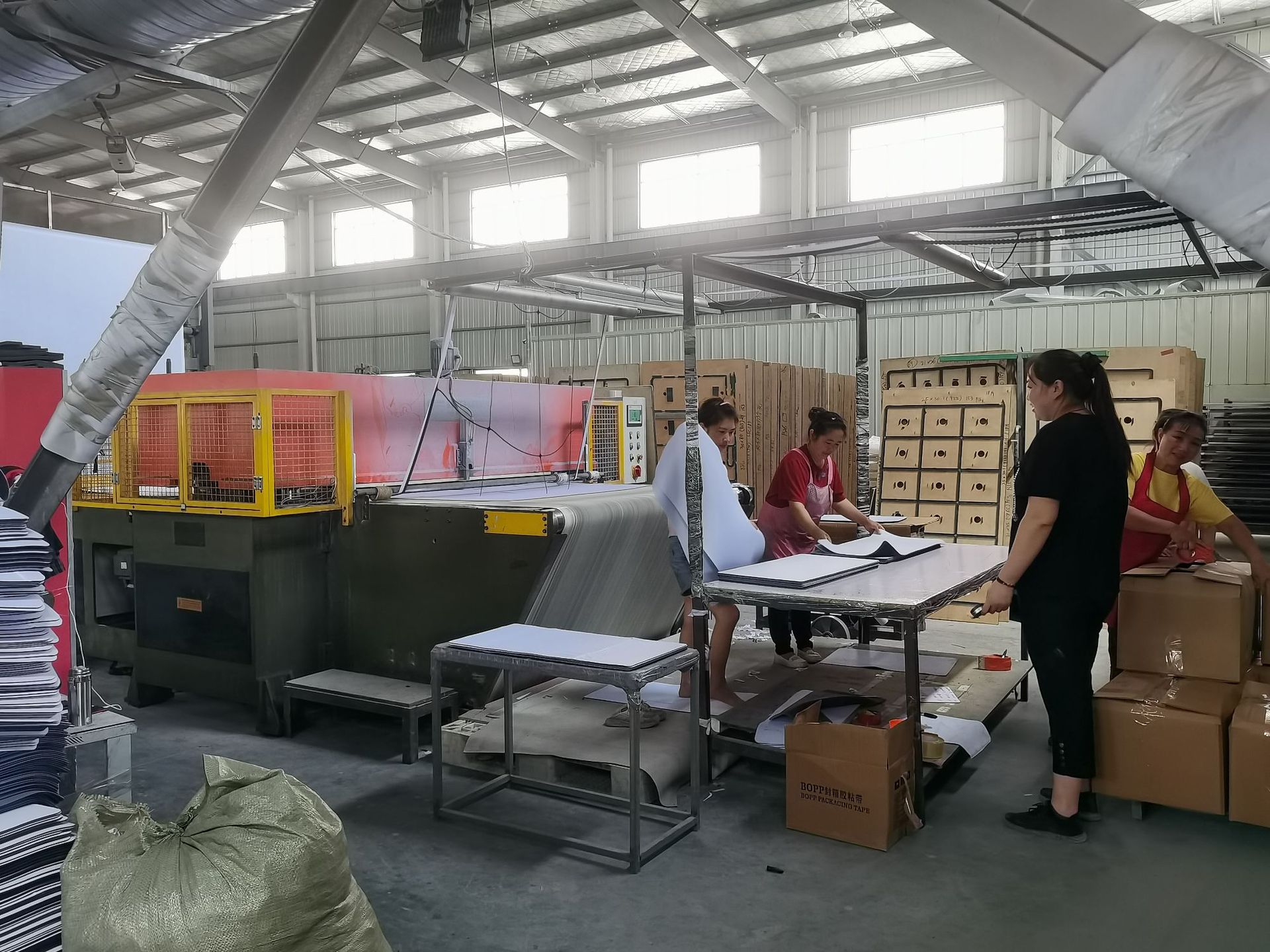 Rubber foam roll heat transfer printing large advertising personality blank keyboard mouse pad rubber lock white blank thickened coil factory spot manufacturer | PAIDU